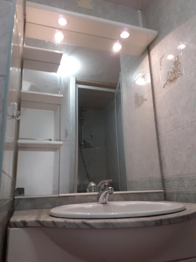 Appartement T1 Hyeres Exterior photo